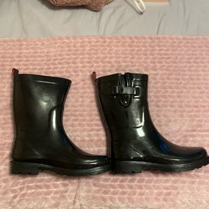 Rain boots